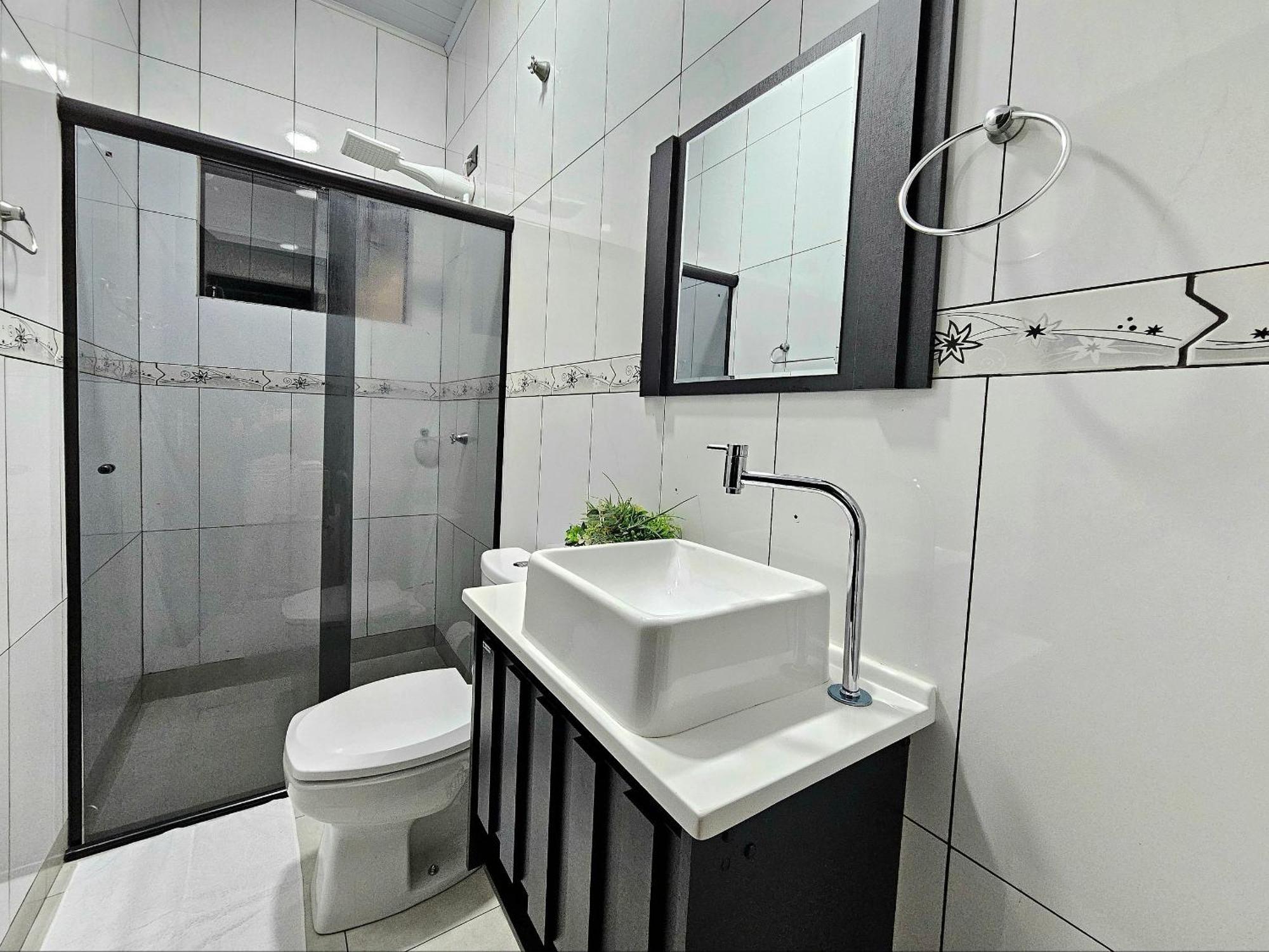 Linda Casa Com Piscina Casa de férias Foz do Iguaçu