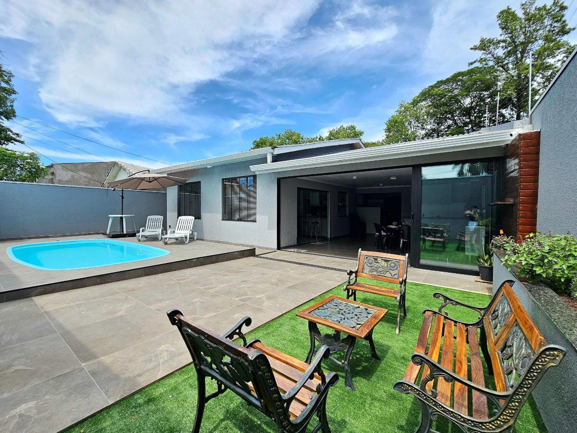 Linda Casa Com Piscina *