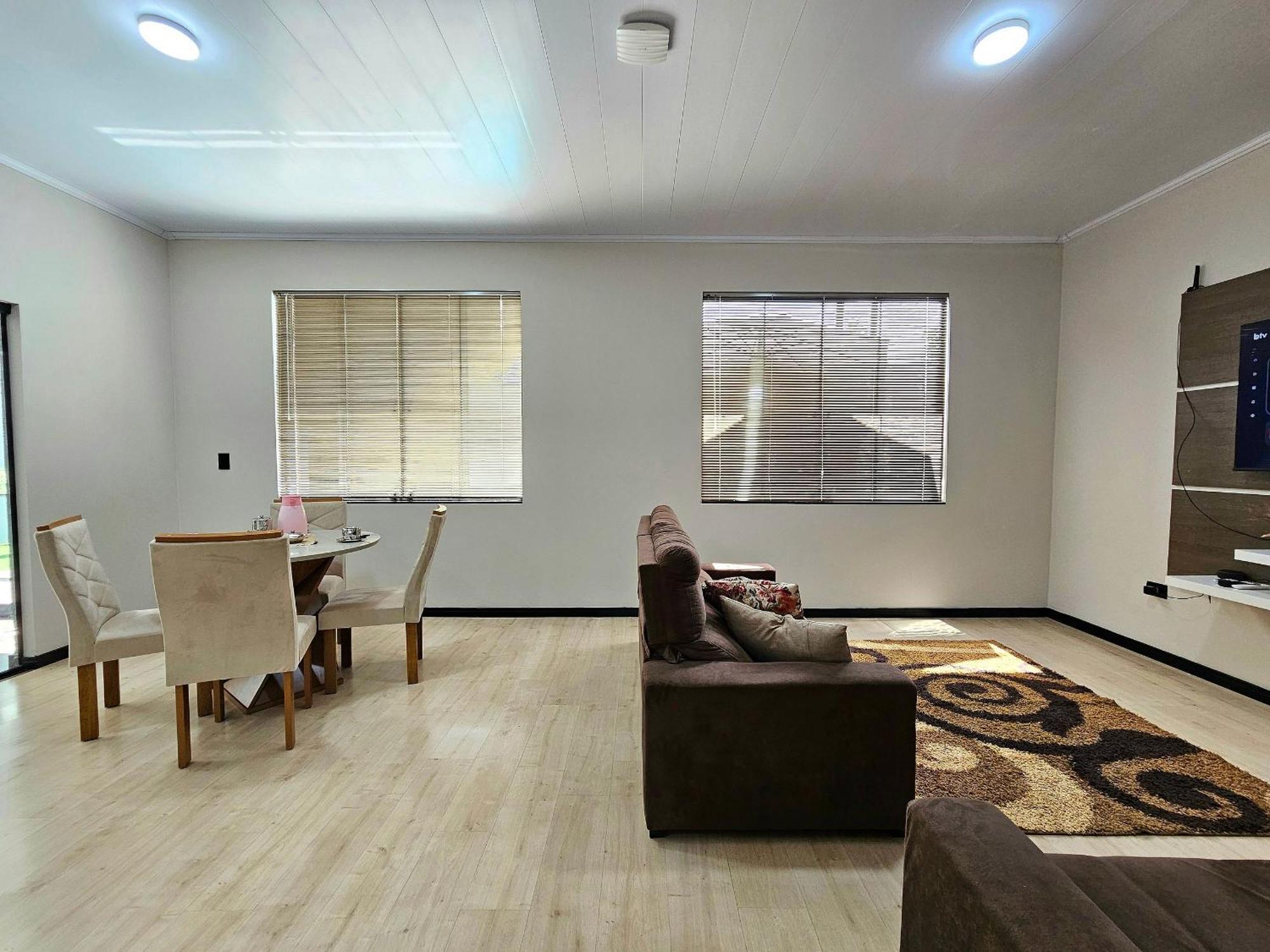 Linda Casa Com Piscina *