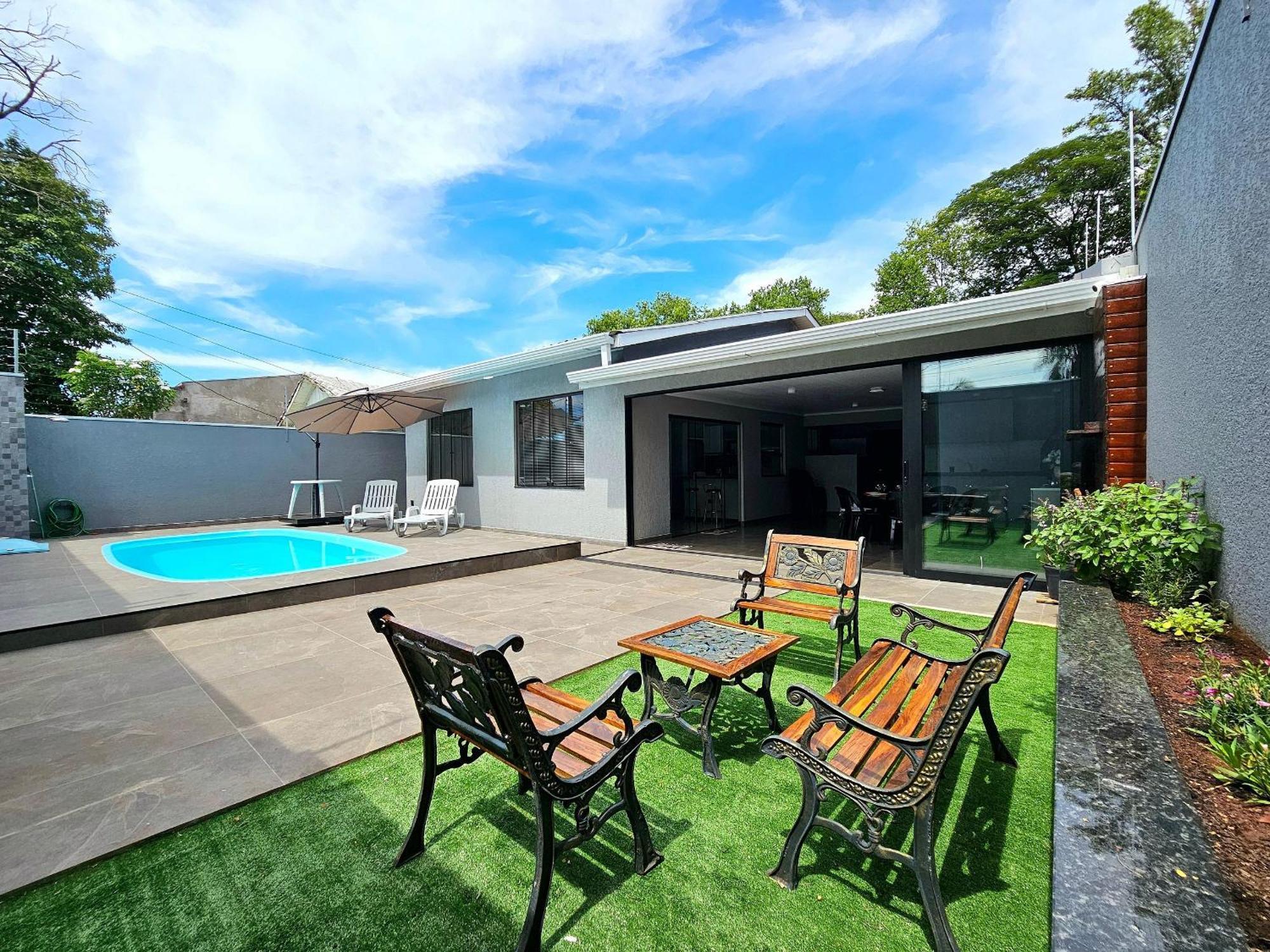 Сasa de vacaciones Linda Casa Com Piscina